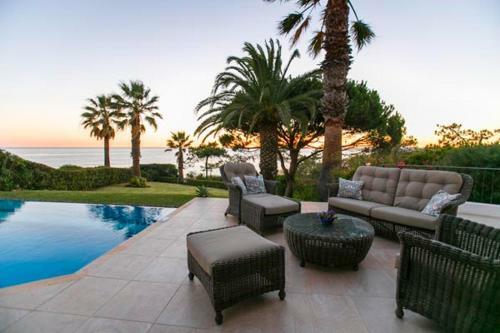 Vale Do Lobo Villa Sleeps 8 Pool Air Con T480260