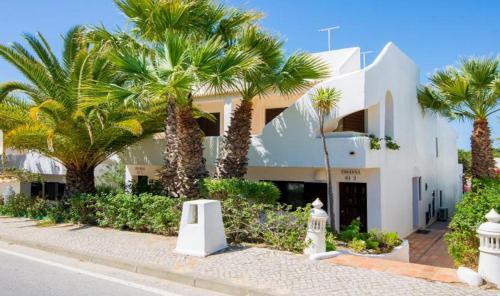 Almancil Villa Sleeps 4 Pool Air Con Wifi T607824