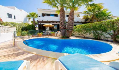 Almancil Villa Sleeps 4 Pool Air Con Wifi T607824