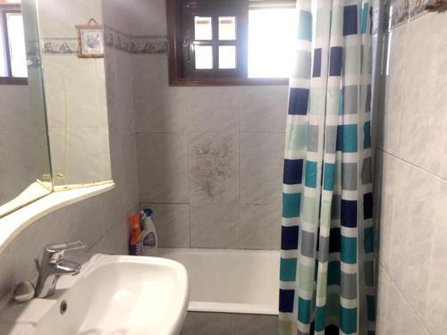 Apartment R. Azeredo Lobo
