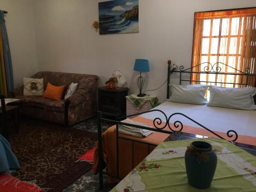 Apartment R. Azeredo Lobo