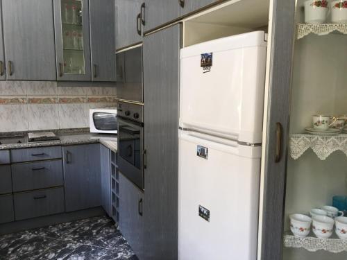Apartment R. Azeredo Lobo
