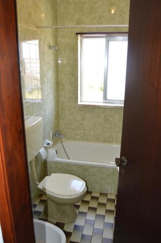 Hostal Alojamentos Dos Mangues