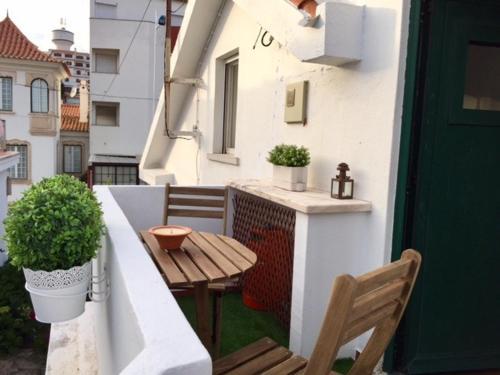Apartment R. Mal. Carmona - 2