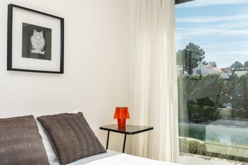Pool Villa Retreat In Sesimbra