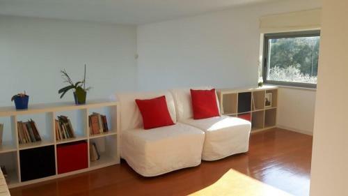 Sesimbra Villa Sleeps 8 Pool Air Con Wifi