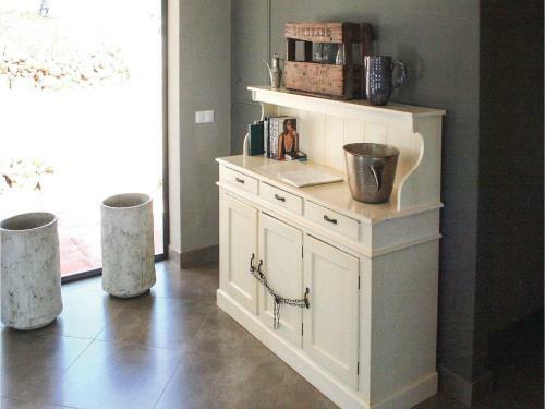 Four-bedroom Holiday Home In Silves
