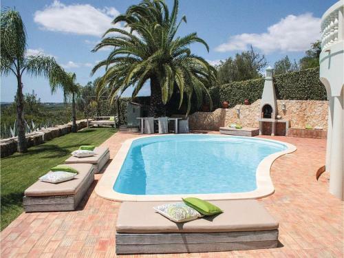 Four-bedroom Holiday Home In Silves