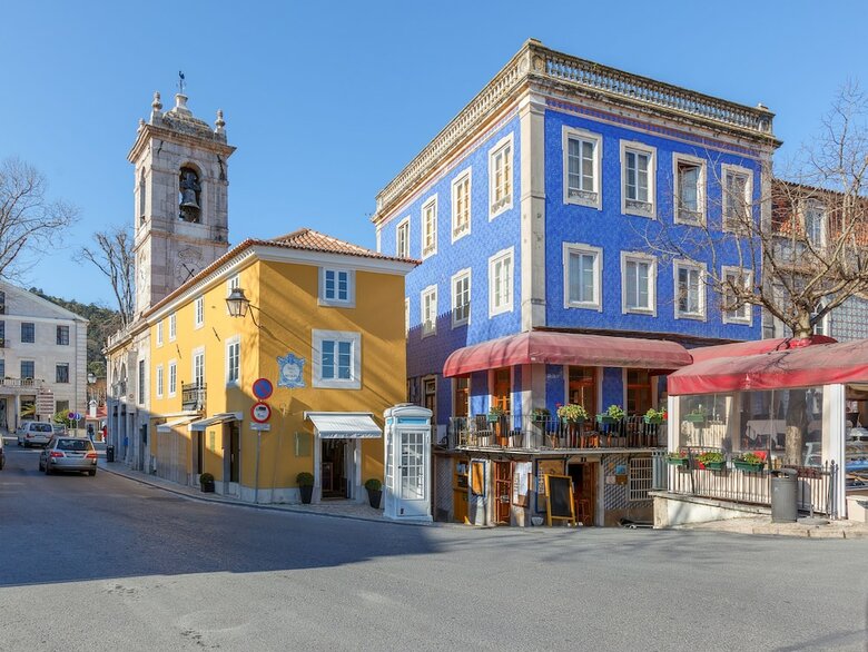 Hostal The Biester Charm House