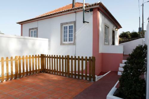 Ribeira's House In Mystical Sintra
