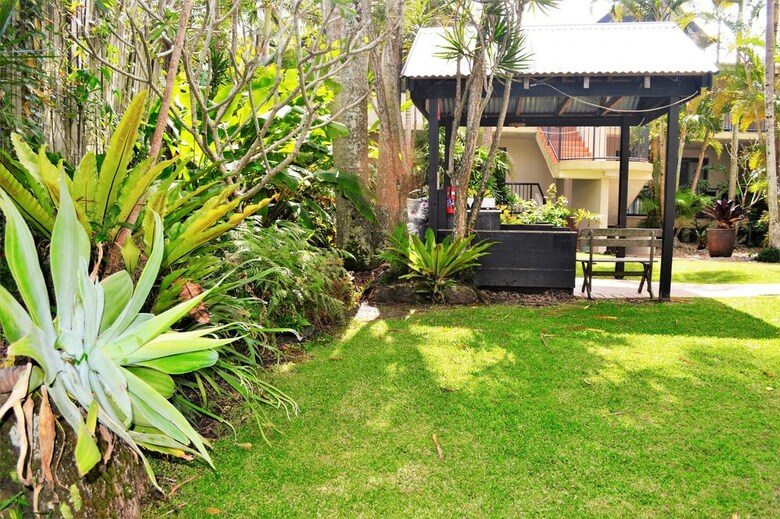 Hotel Outrigger Bay Apartments