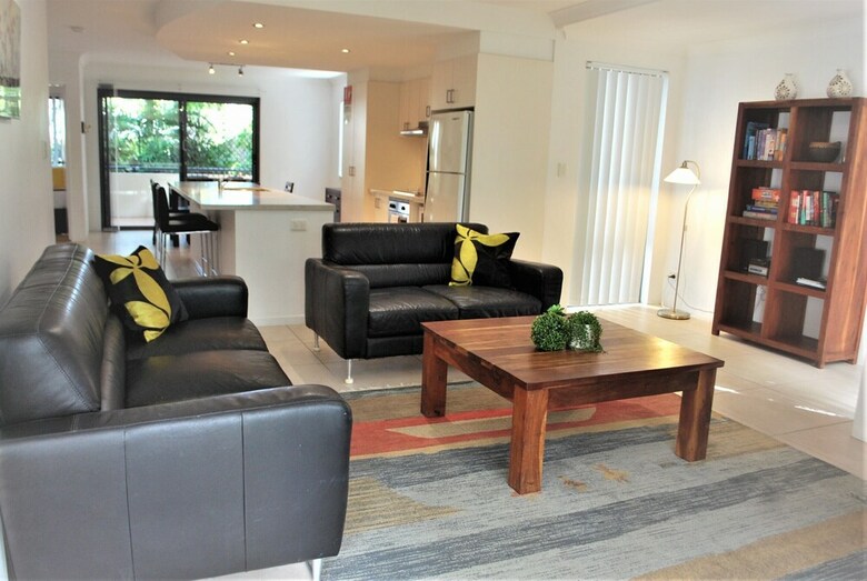 Hotel Outrigger Bay Apartments