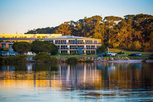 Hotel Waterview Luxury Apartments