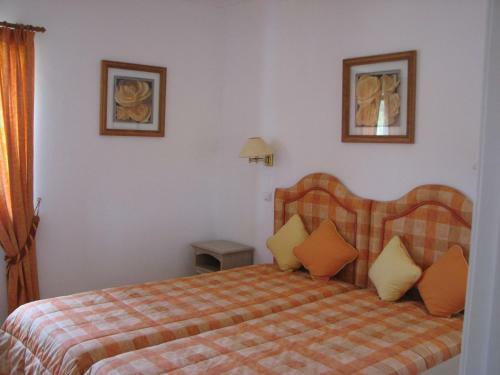 Alto Golf Apartments
