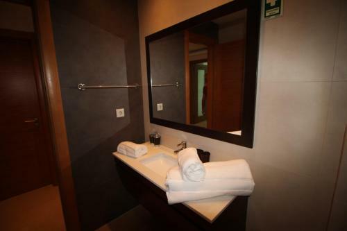 Apartamento T1 Rocha Prime / 1� Linha
