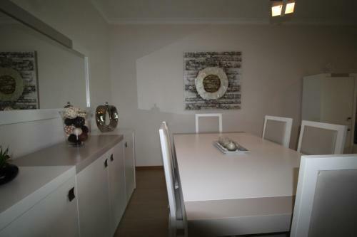 Apartamento T1 Rocha Prime / 1� Linha
