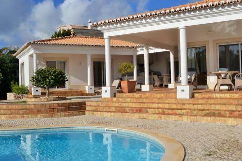 Villa Vista Rocha Negra