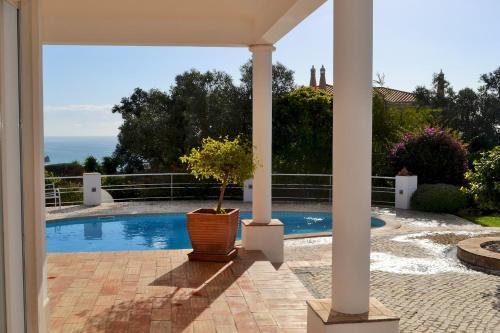 Villa Vista Rocha Negra