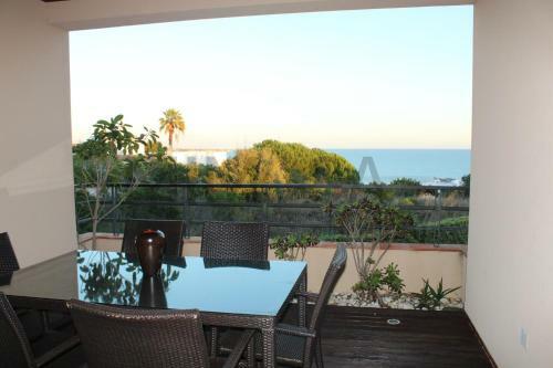 Luxuoso Apartamento Castro - A050