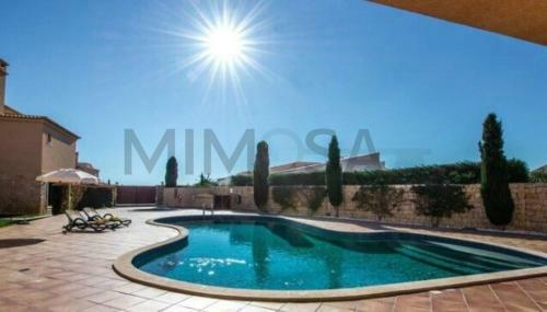 Luxuoso Apartamento Castro - A050