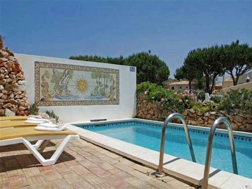 Comfortable And Well Equipped Terrace Villa With Private Pool And Air Conditioni