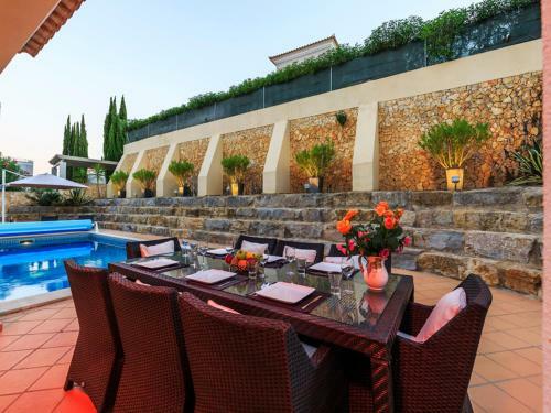 Vale Do Garrao Villa Sleeps 8 Pool Air Con Wifi
