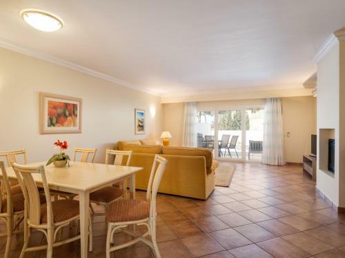 Villa V2 Garr�o 650m From The Beach