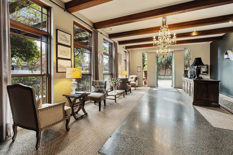 Hotel De Russie Suites Orange