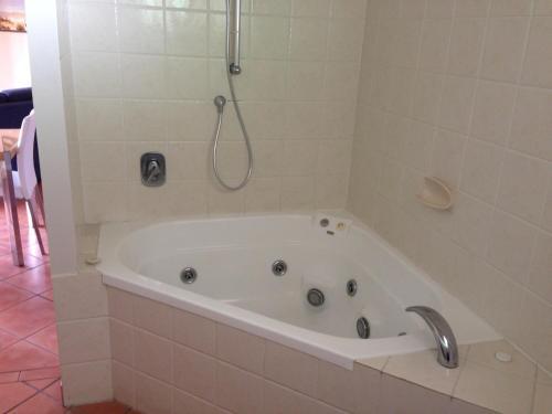 Hotel Boathaven Spa Resort