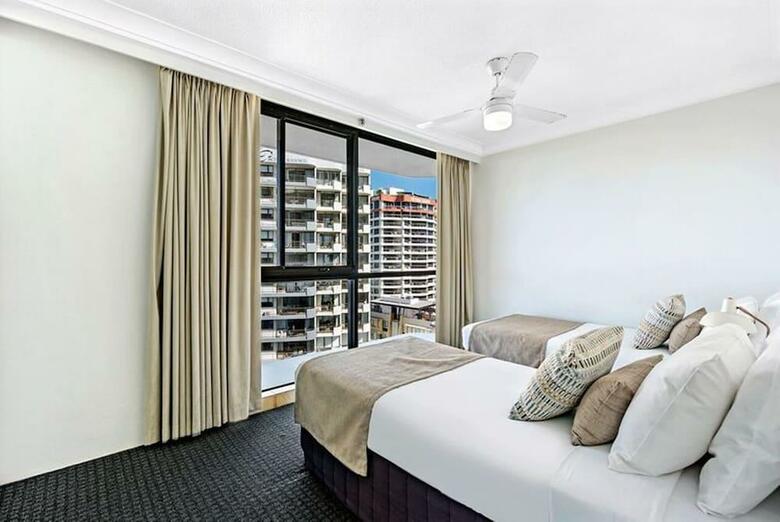 Hotel Beach Haven At Broadbeach