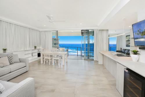 Hotel Majorca Isle Beachside Resort