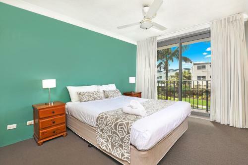 Hotel Majorca Isle Beachside Resort