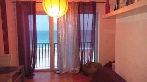 Beachfront Apartment In Praia Da Salema