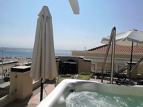 Bed & Breakfast By The Sea