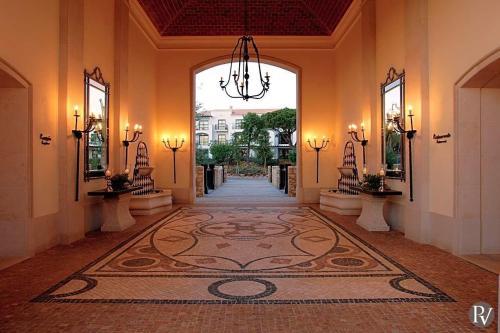 Olhos De Agua Apartment Sleeps 4
