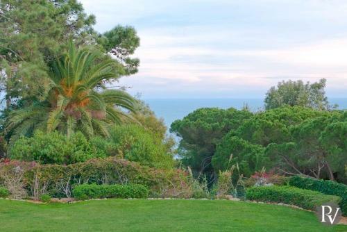 Olhos De Agua Villa Sleeps 10 Pool Air Con Wifi