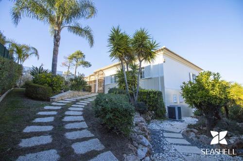Villa Joy