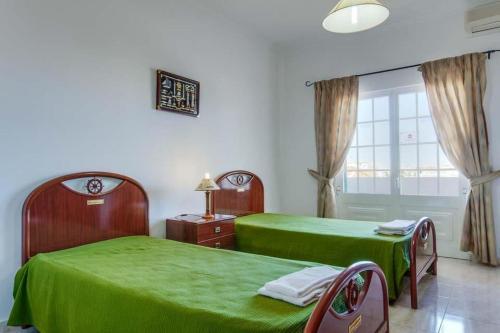 Olhos De Agua Villa Sleeps 6 Pool Air Con Wifi