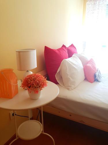 Hostal Downtown-guest House