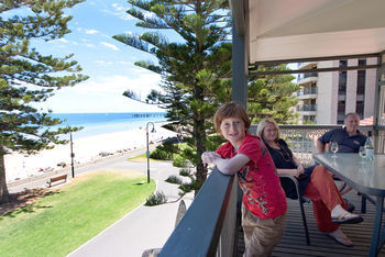 Hotel Seawall Apartments