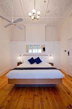 Hotel Seawall Apartments