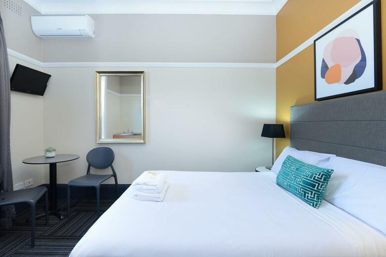 Hotel Macleay Lodge