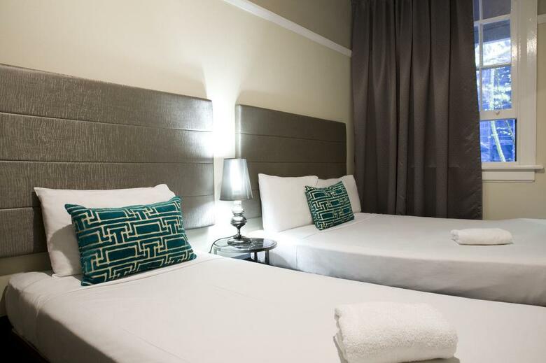 Hotel Macleay Lodge