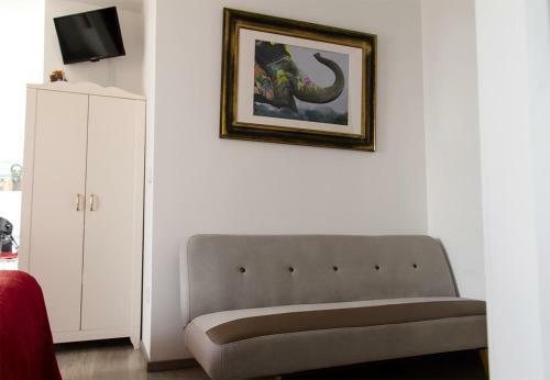 Hostal Royal Suites Riverview By Homing