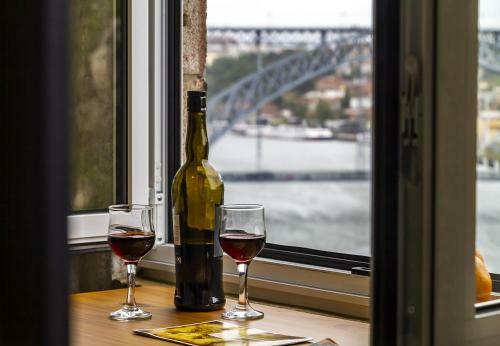 Hostal Royal Suites Riverview By Homing