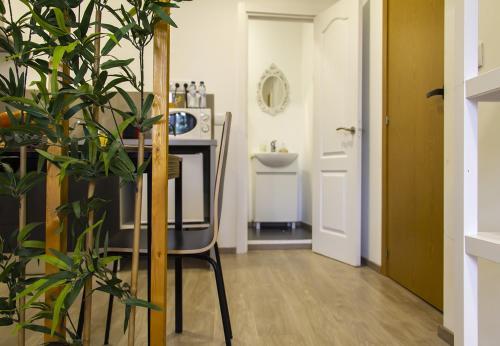 Hostal Royal Suites Riverview By Homing