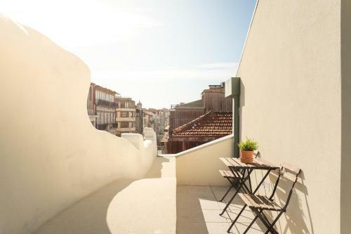 Santa Catarina Apartments