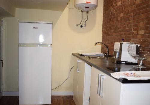 Hostal Amazonia Suits Guest House