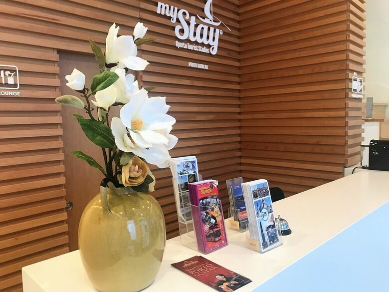 Hotel Mystay Porto Batalha