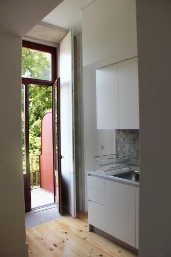 Apartamento Cl Fernandes Tom�s I